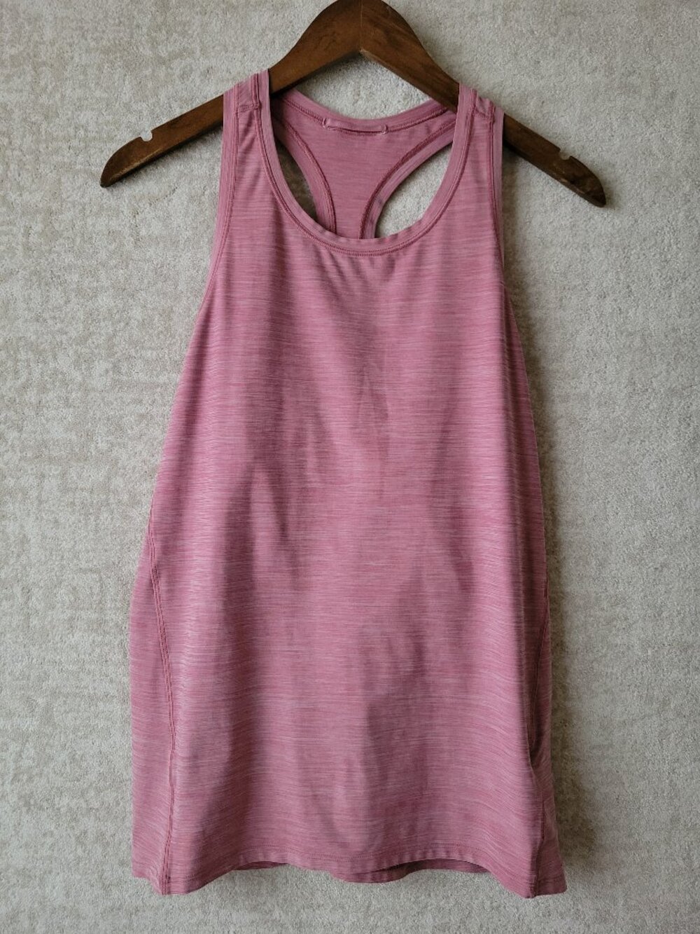 Athleta Ultimate Train Textured Racerback Tank Top Medium Pink Womens Activewear